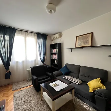 아파트 Belgrade Central Residence