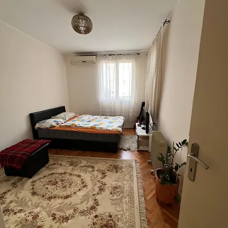 Belgrade Central Residence Διαμέρισμα *